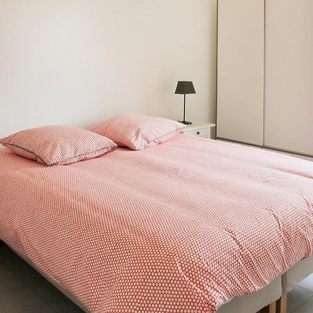 Beautiful Home In Erdeven With Kitchenette Extérieur photo